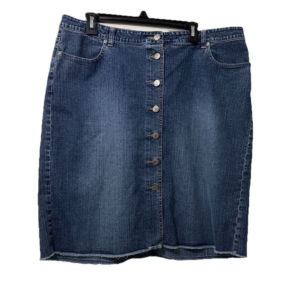Venezia Dresses & Skirts - Venezia Y2K Denim Skirt Plus Size 20 Dark Wash Button Front Raw Hem Pockets